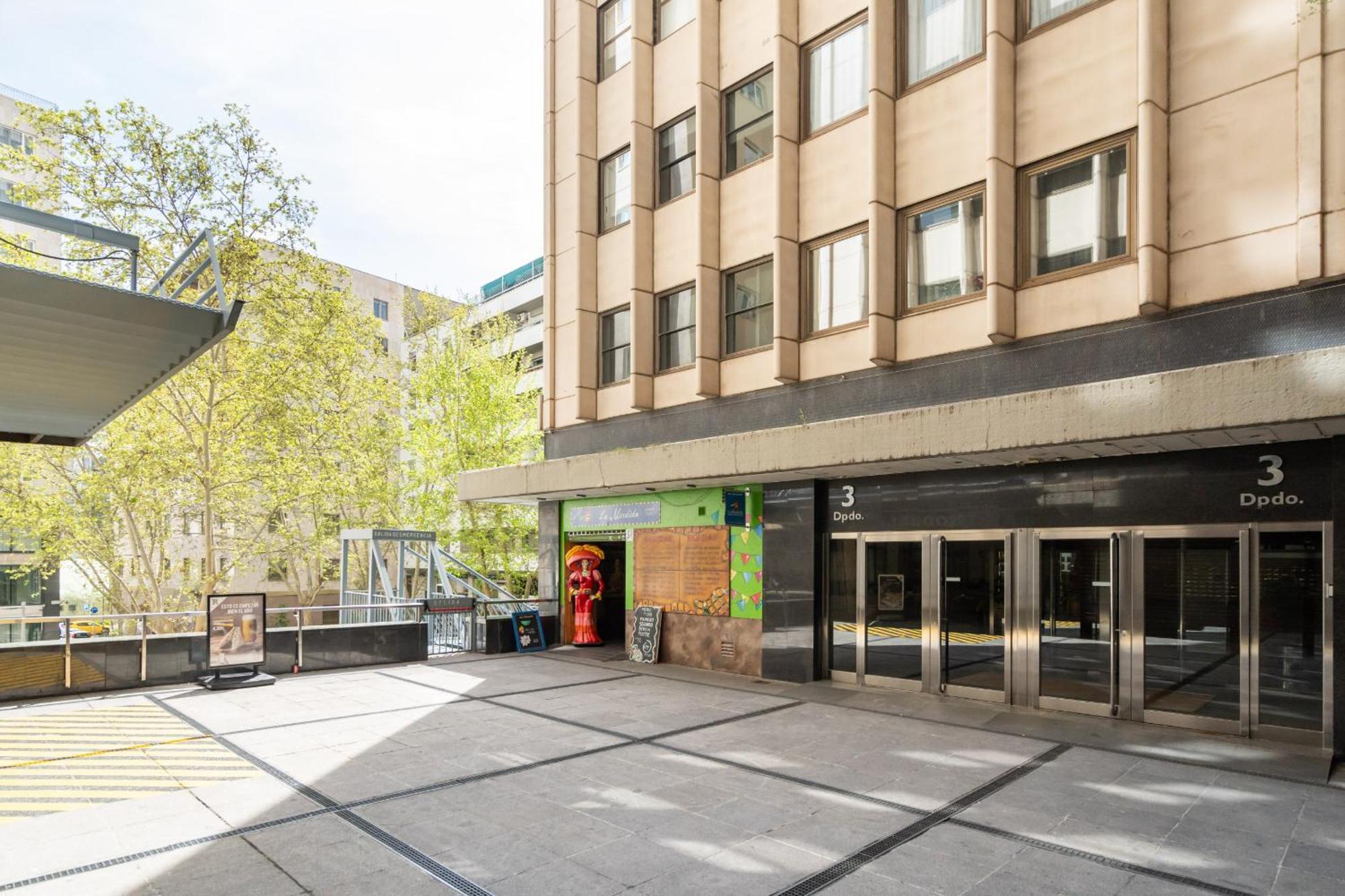 Apartamento En Plaza De Espana Alquiler Temporal Madryt Zewnętrze zdjęcie